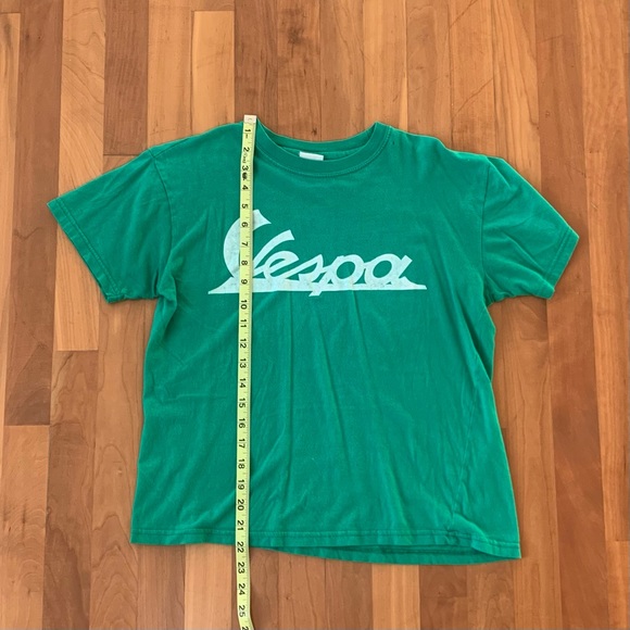 Green Vintage Vespa Tee - Picture 3 of 4